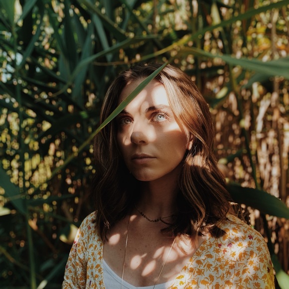 Meet your Posher, Mackenzie - Picture 1 of 3